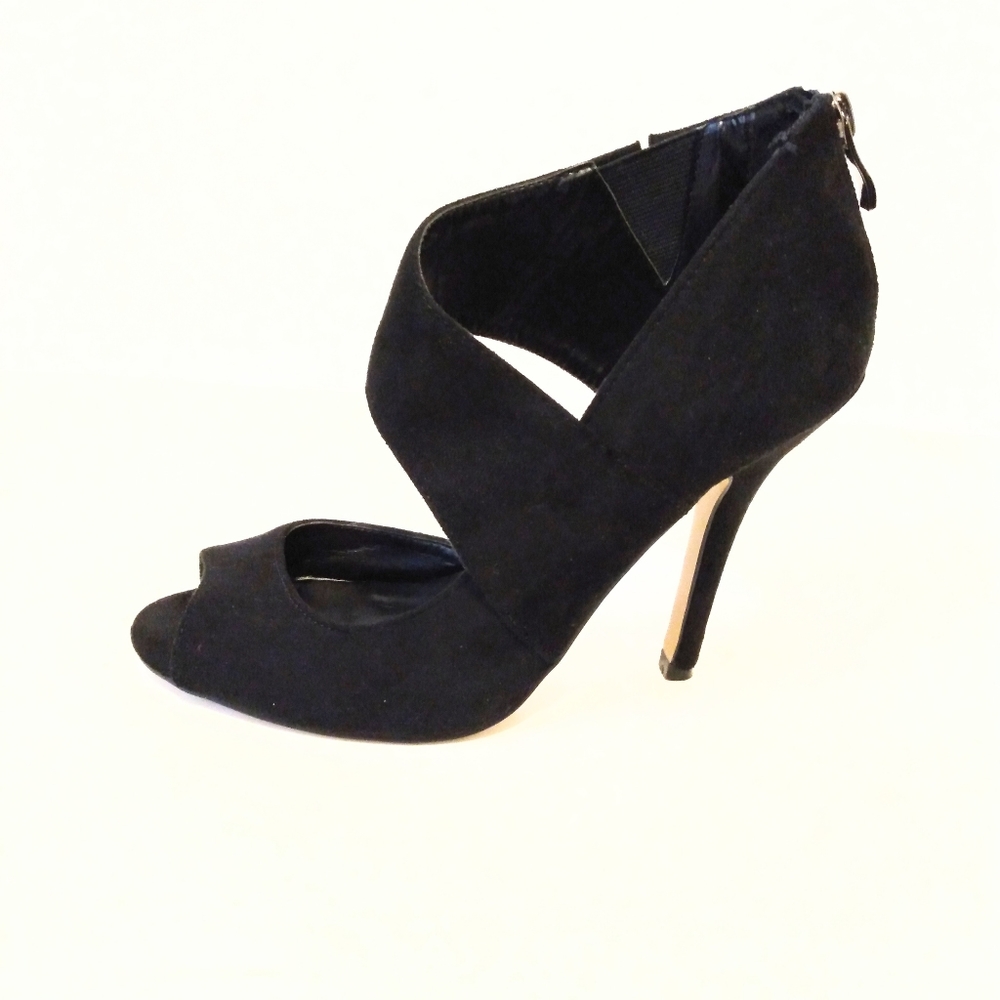 Chelsea & Zoe Black Faux Suede Microfiber Peep Toe Zip 4 1/2" Heels sz 8